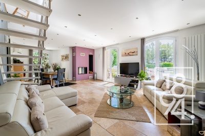 Maison T5 350m2 dont Dépendance de 50m2